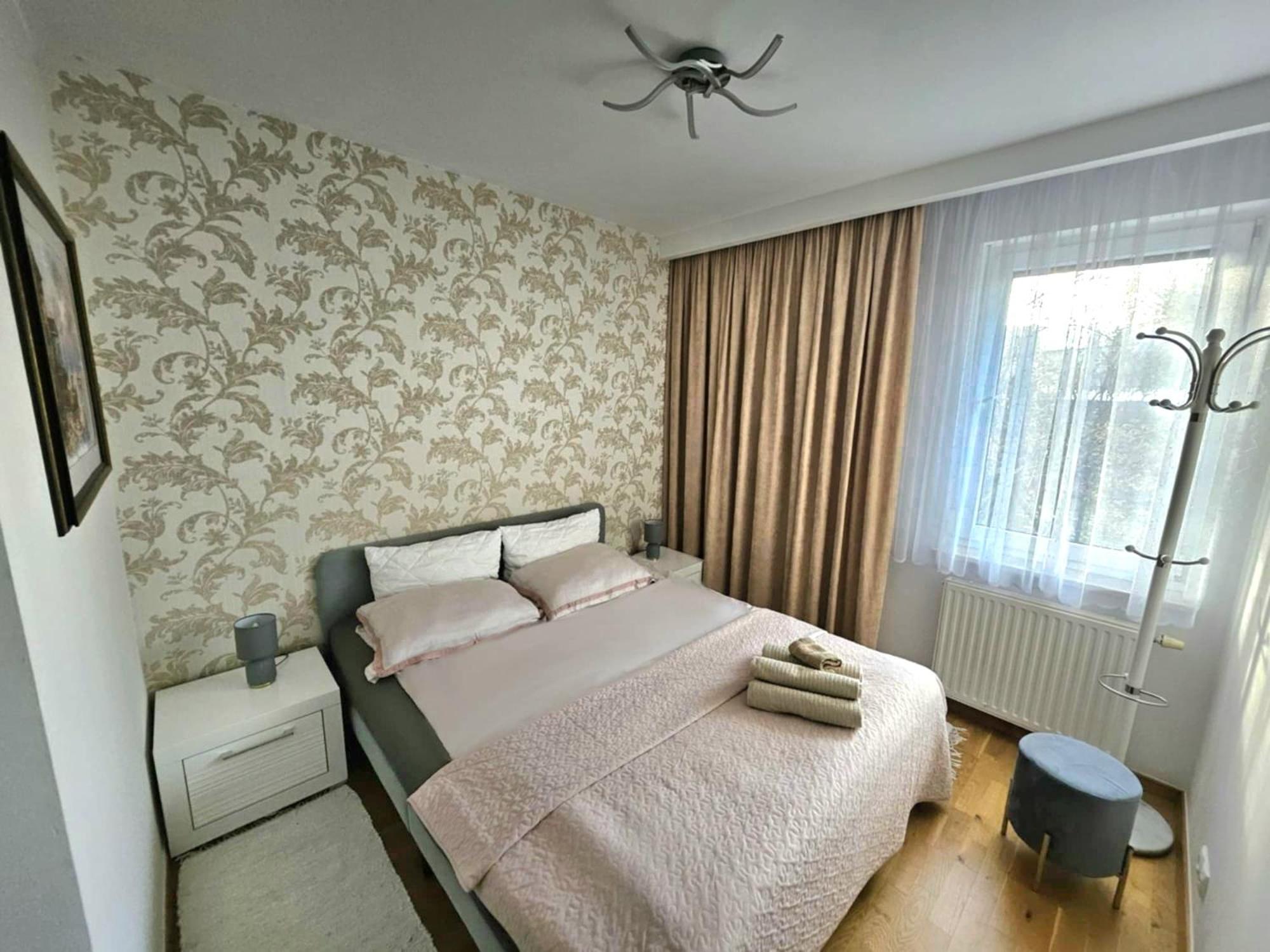 Apartament Z Ogrodem, 20 Metrow Od Plazy Apartment *